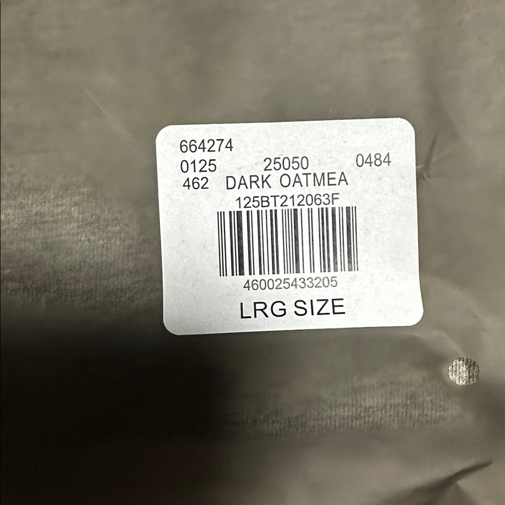 Fear Of God ESSENTIALS Dark Oatmeal Tee Shirt Size L NWT Logo - Picture 4 of 4